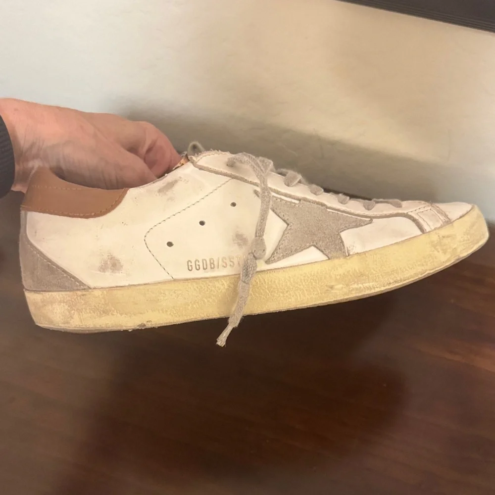 Golden Goose White and Tan Men's Sneakers - Picture 5 of 6